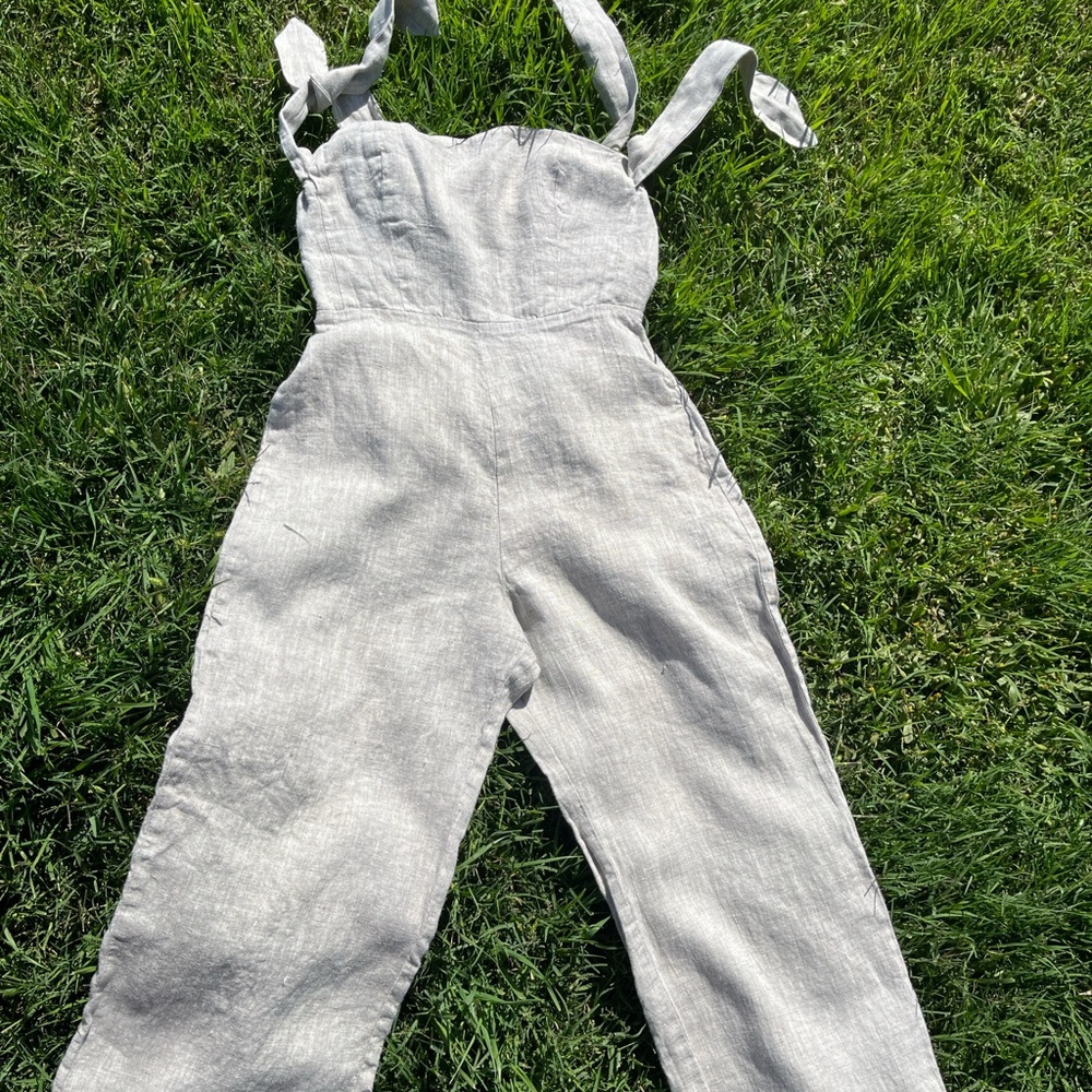 REFORMATION linen Alfred jumpsuit sz 4